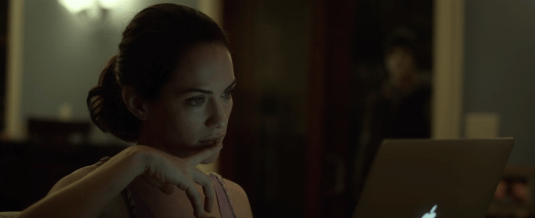 d2abe0f04281b9d2174c87f7cc86cfc5-turn-around-bright-eyes